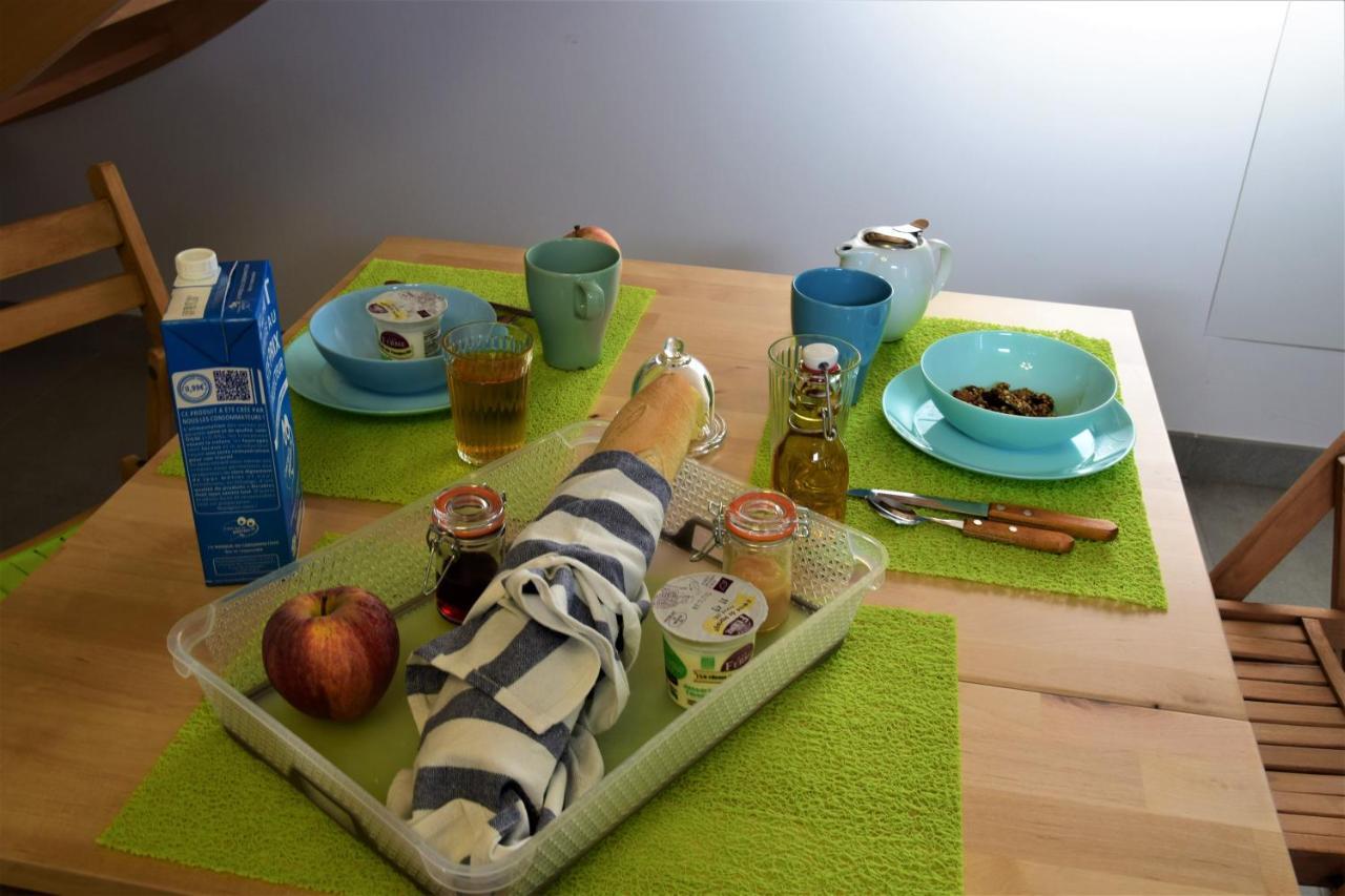 Bed and Breakfast Ecluse Le Port, Etape Velofrancette Sace Экстерьер фото